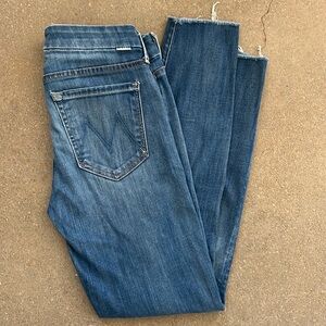 MOTHER Looker Ankle Fray in Wicked Games